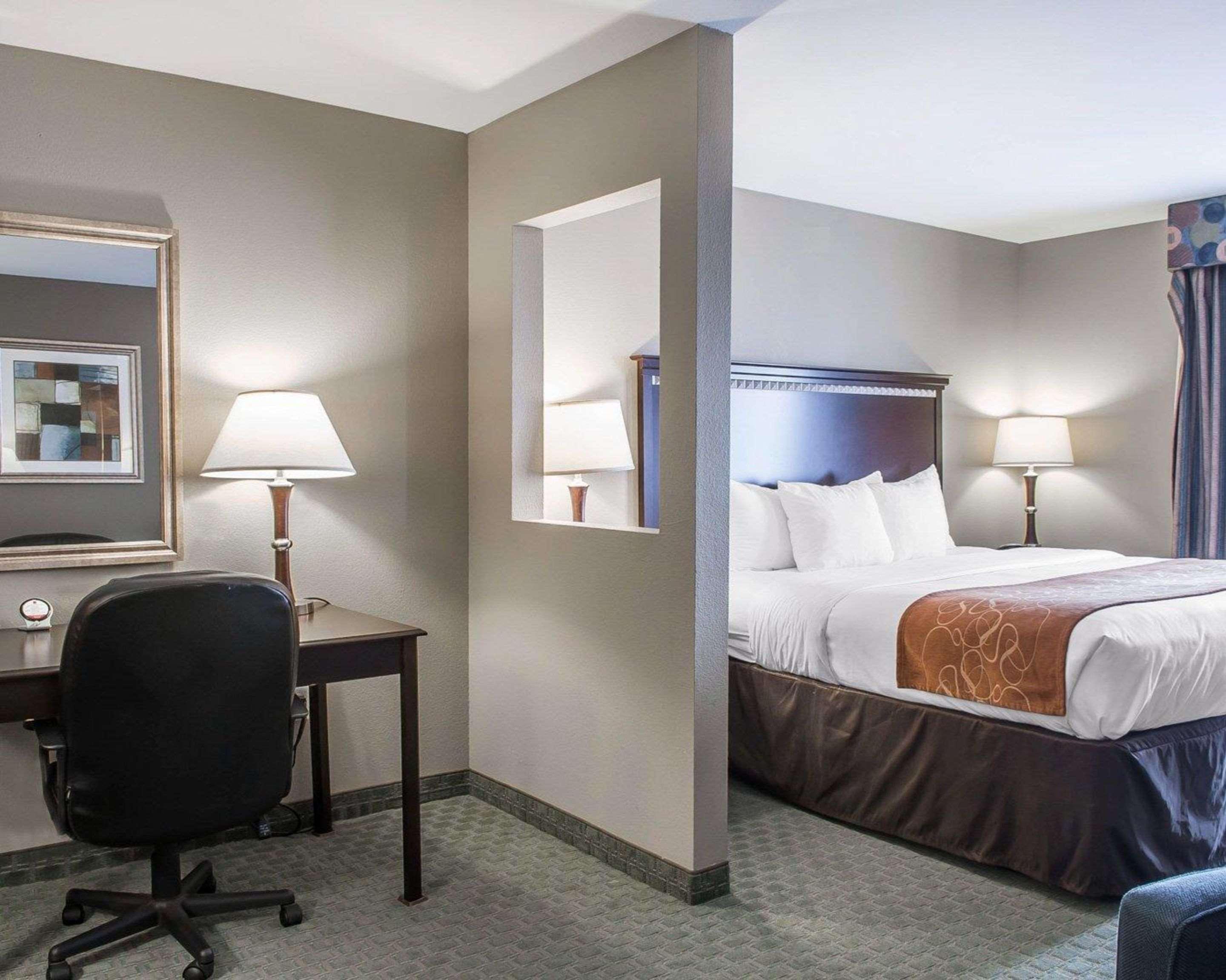 Comfort Suites Near Texas A&M - Corpus Christi Eksteriør billede