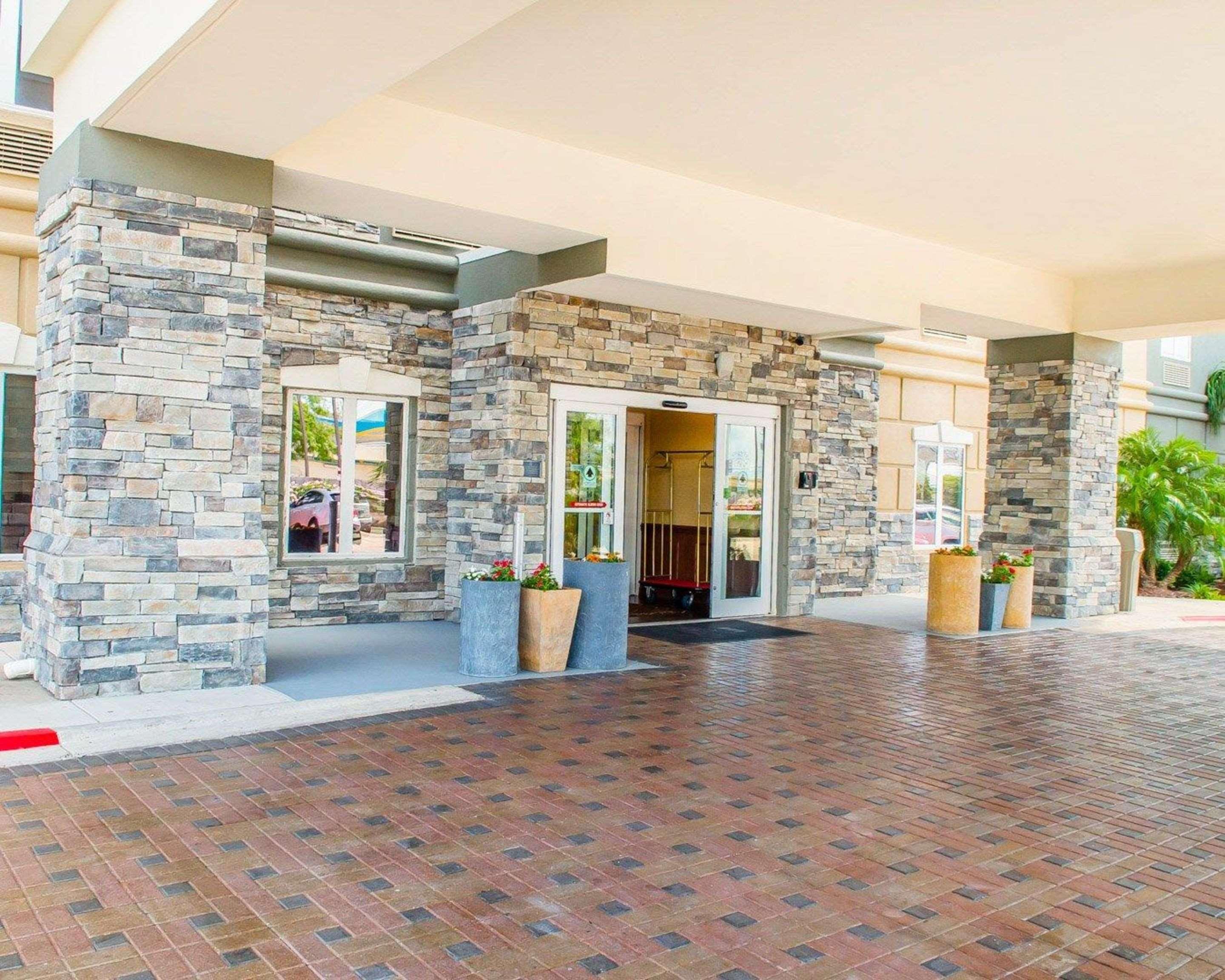 Comfort Suites Near Texas A&M - Corpus Christi Eksteriør billede