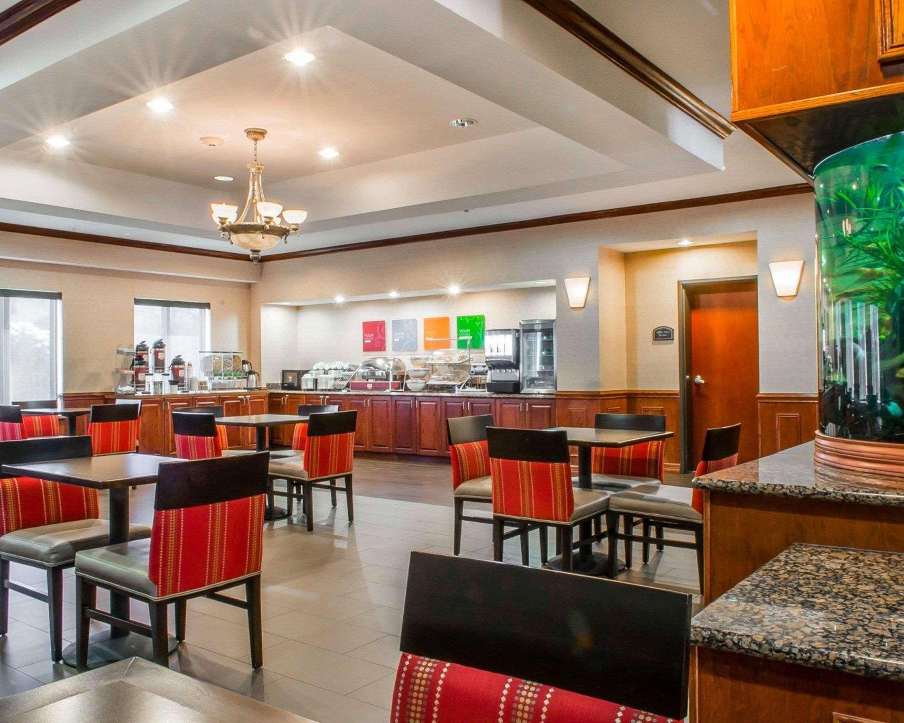 Comfort Suites Near Texas A&M - Corpus Christi Eksteriør billede